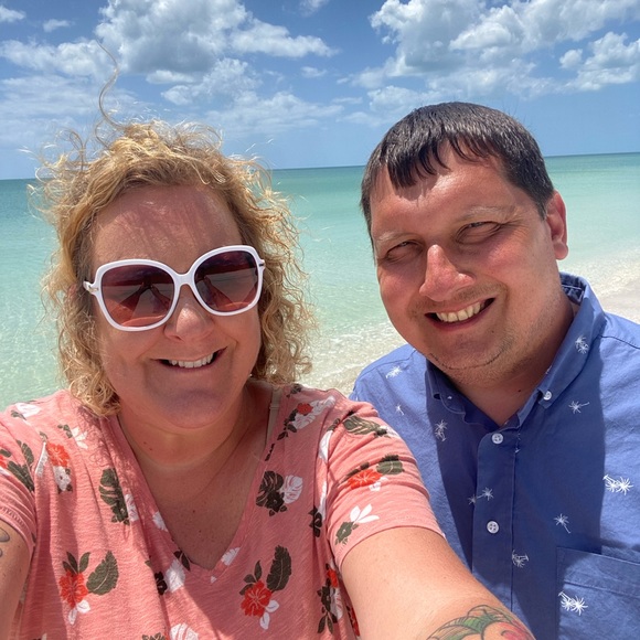 Meet your Posher, Jessica - Picture 3 of 11